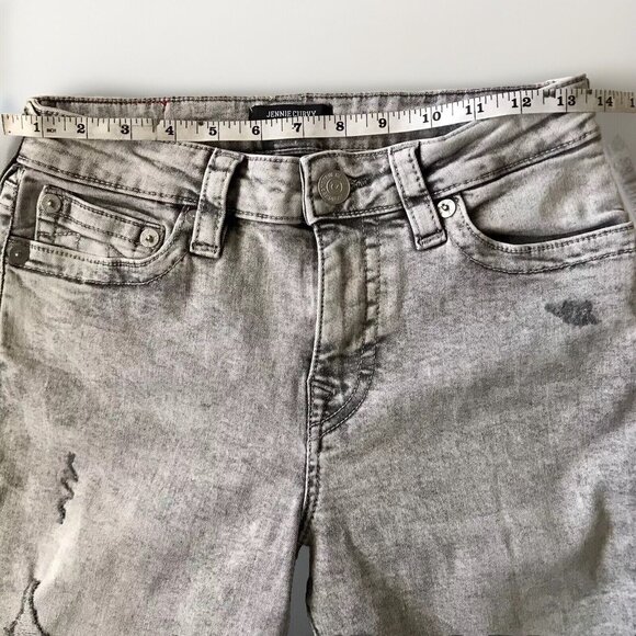 True Religion Jennie Curvy Mid Rise Super Skinny Raw Hem Size 29 Light‎ Gray - Picture 6 of 10